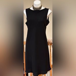 Evan Picone Black Boat Neck Tear Drop Flower Sequence Design In FrontSz 16.